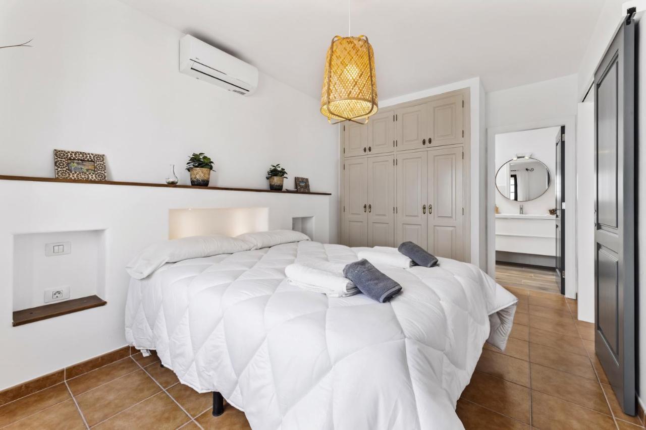 Villa 4 - Vipvipvillas Tías Dış mekan fotoğraf