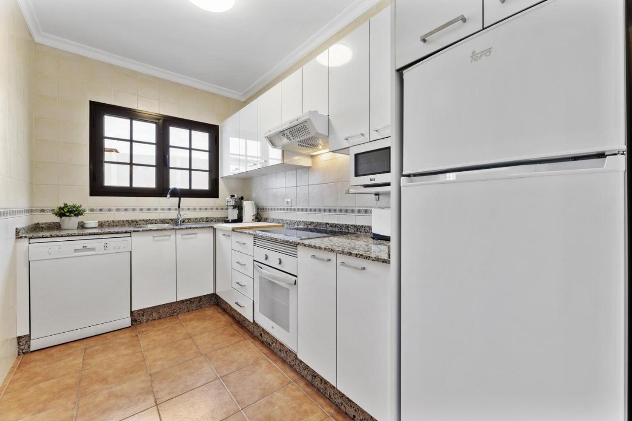 Villa 4 - Vipvipvillas Tías Dış mekan fotoğraf